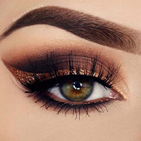 Make-Up & Gesichtsbehandlungen Düsseldorf